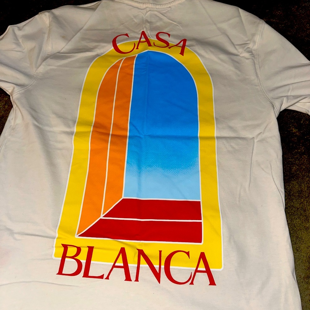I wear it one is nice casa blanca  as u can see the video is original shirt